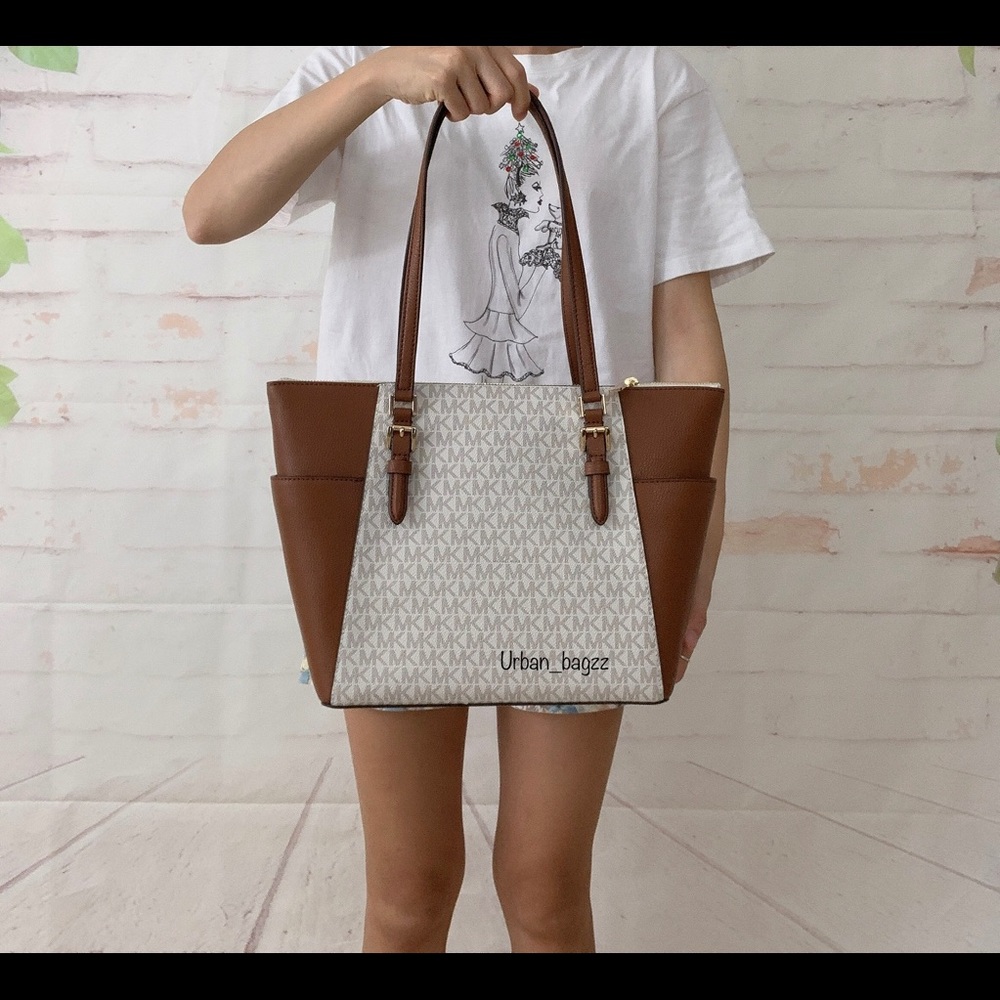 Michael Kors Charlotte Large Top Zip Tote - Picture 3 of 11